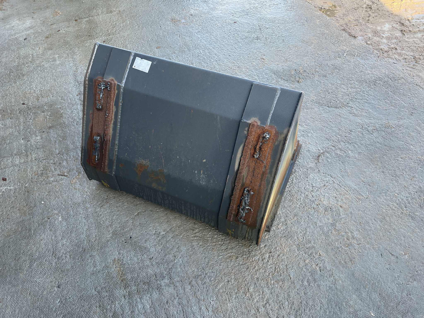 ---SOLGT----Div Redskaber til minilæsser eller traktor