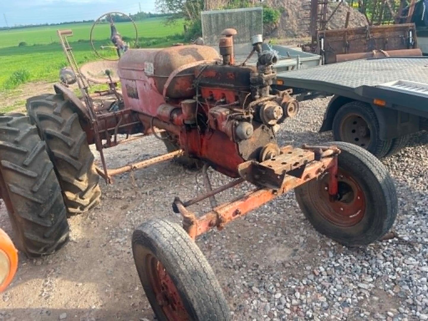 Ladefund Traktor Allis-Chalmers D-270