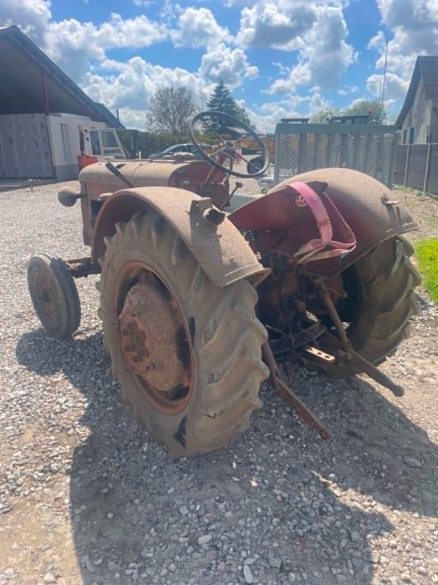 Ladefund Traktor Allis-Chalmers D-270