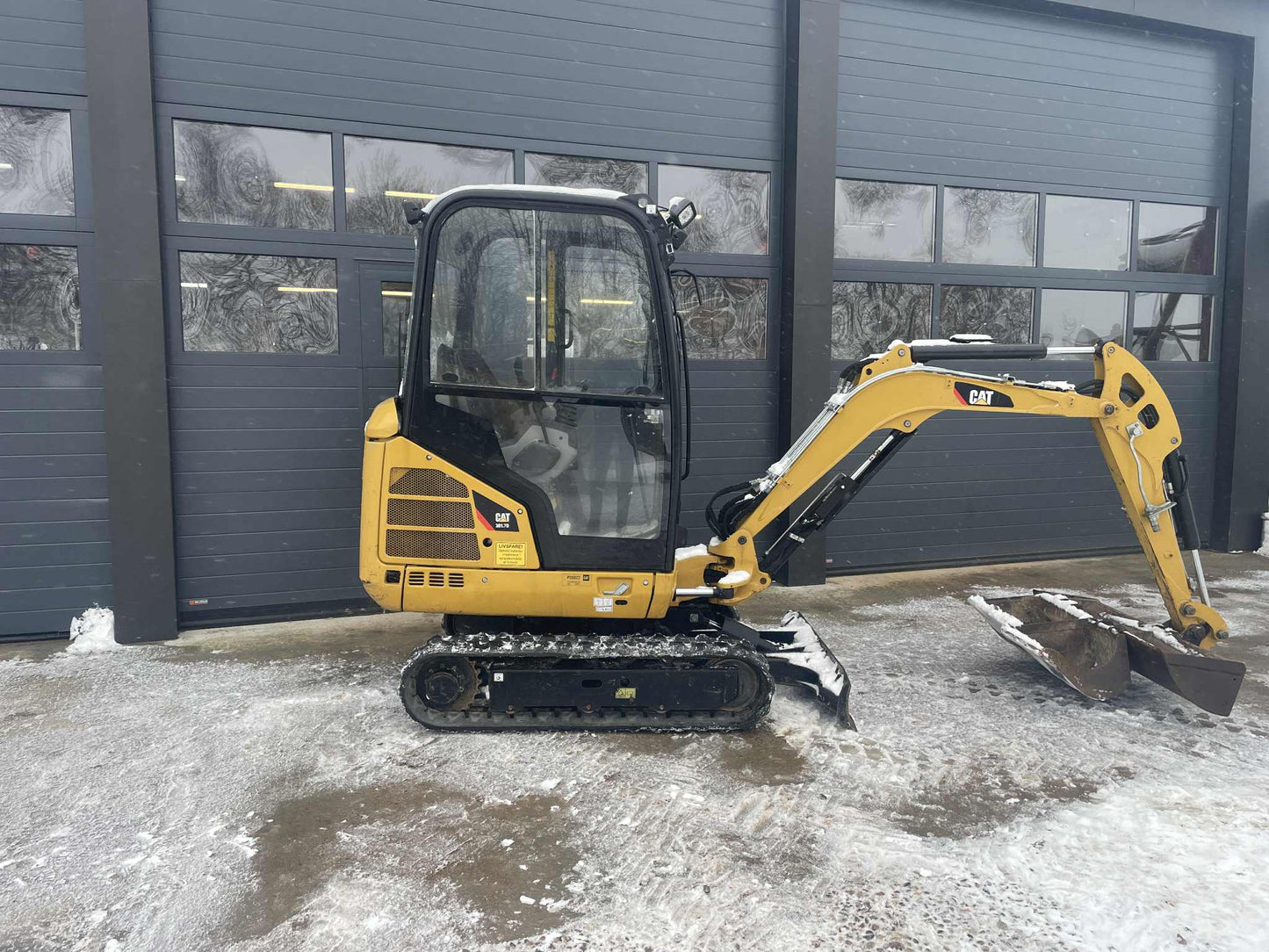 CAT 301.7D Minigraver